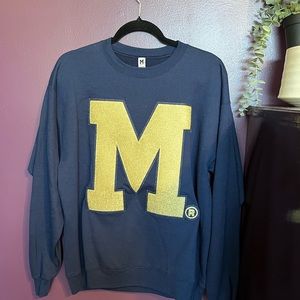 Maverick City Music crew neck